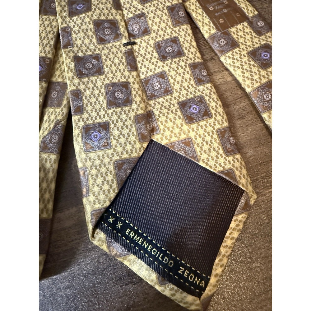 Ermenegildo Zegna 100% Silk Tie Made in Italy Gold Brown Geometric 3.5" Necktie
